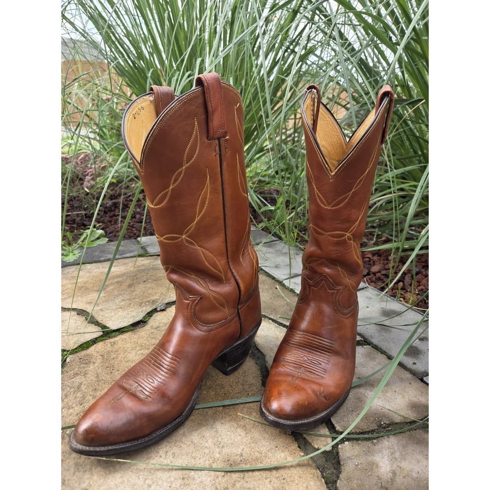 Vintage Tony Lama Style 5056 Brown Leather Western Cowboy Boots Size 8.5 USA